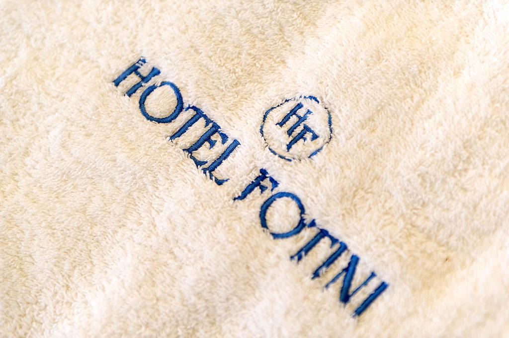 Hotel Fotini Каламата Номер фото